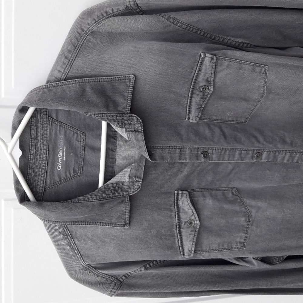 Calvin Klein Men's Soft Grey Denim Shirt button down size XL